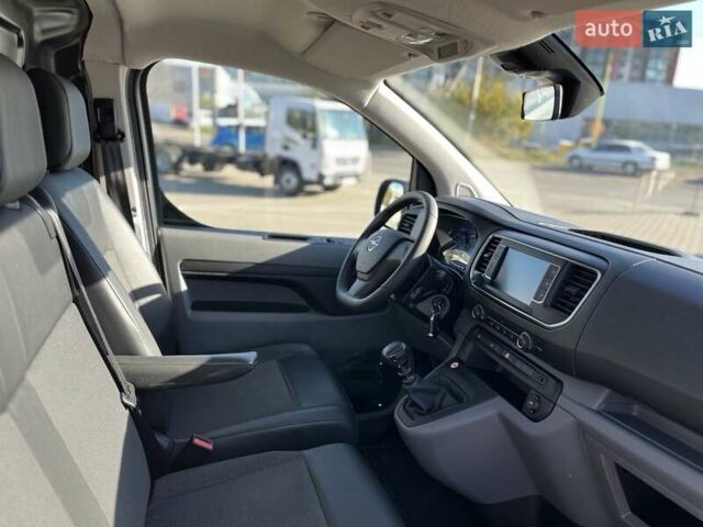 Опель Віваро пас., об'ємом двигуна 2 л та пробігом 76 тис. км за 20925 $, фото 17 на Automoto.ua