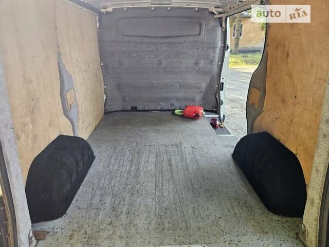 Опель Виваро пасс., объемом двигателя 0 л и пробегом 331 тыс. км за 9000 $, фото 5 на Automoto.ua