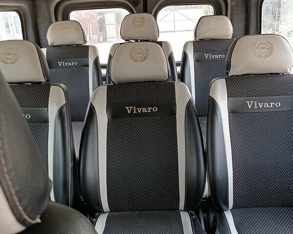 Серый Опель Виваро пасс., объемом двигателя 2 л и пробегом 355 тыс. км за 6500 $, фото 6 на Automoto.ua