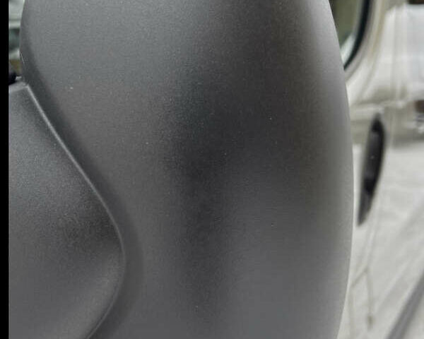Серый Опель Виваро пасс., объемом двигателя 2 л и пробегом 257 тыс. км за 16750 $, фото 137 на Automoto.ua