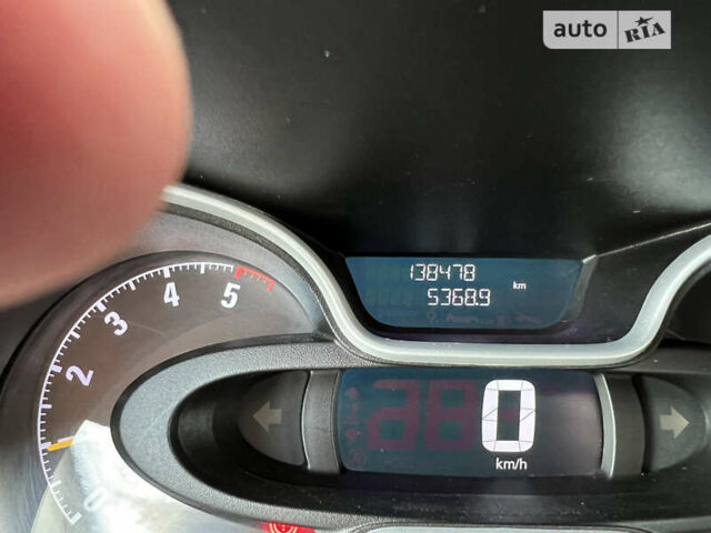 Сірий Опель Віваро пас., об'ємом двигуна 1.6 л та пробігом 138 тис. км за 17200 $, фото 49 на Automoto.ua