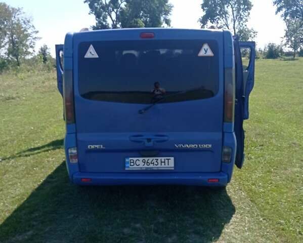 Синий Опель Виваро пасс., объемом двигателя 1.9 л и пробегом 265 тыс. км за 6000 $, фото 8 на Automoto.ua