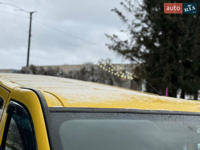 Жовтий Опель Віваро, об'ємом двигуна 1.87 л та пробігом 270 тис. км за 4999 $, фото 30 на Automoto.ua