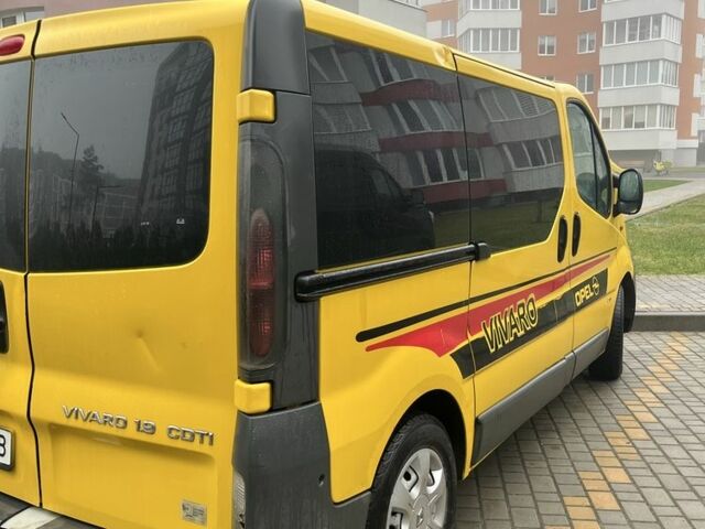 Жовтий Опель Віваро, об'ємом двигуна 1.9 л та пробігом 455 тис. км за 6000 $, фото 2 на Automoto.ua