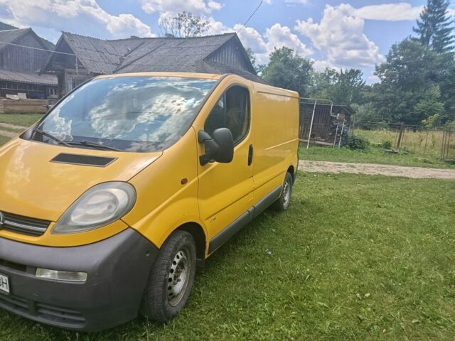 Желтый Опель Виваро, объемом двигателя 0 л и пробегом 280 тыс. км за 4300 $, фото 4 на Automoto.ua