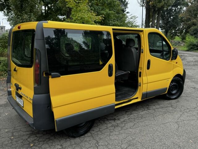Желтый Опель Виваро, объемом двигателя 1.9 л и пробегом 233 тыс. км за 5350 $, фото 16 на Automoto.ua