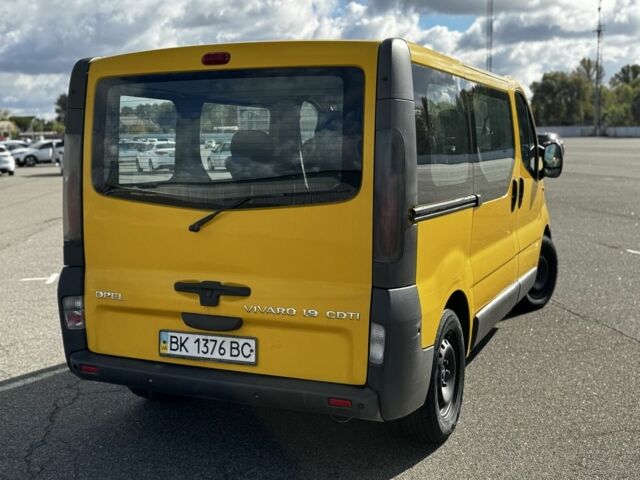 Желтый Опель Виваро, объемом двигателя 1.9 л и пробегом 233 тыс. км за 5100 $, фото 6 на Automoto.ua