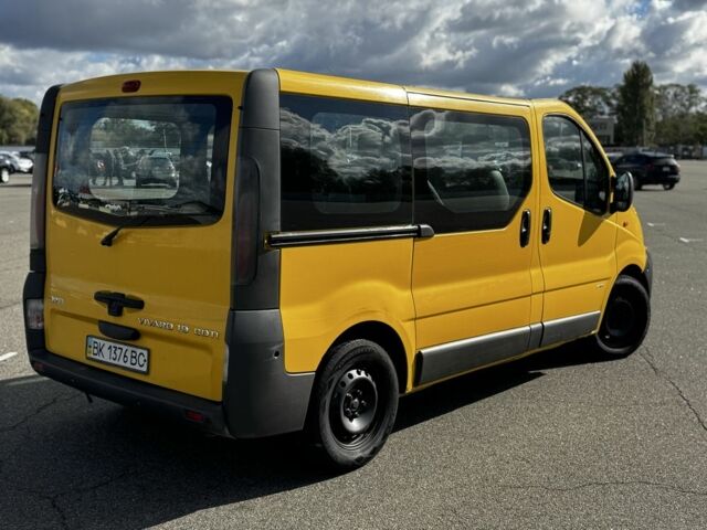 Желтый Опель Виваро, объемом двигателя 1.9 л и пробегом 233 тыс. км за 5100 $, фото 5 на Automoto.ua