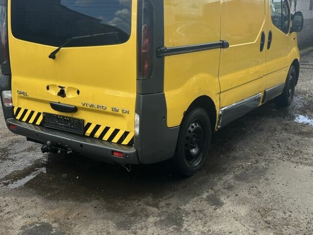 Желтый Опель Виваро, объемом двигателя 1.9 л и пробегом 230 тыс. км за 3400 $, фото 8 на Automoto.ua