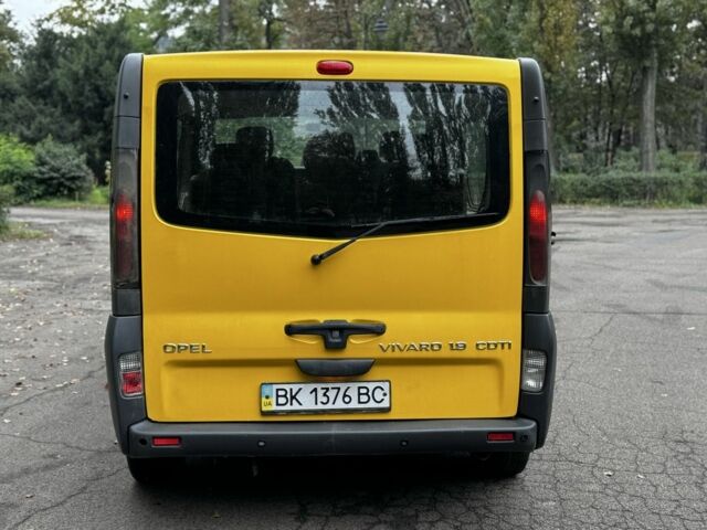 Желтый Опель Виваро, объемом двигателя 1.9 л и пробегом 233 тыс. км за 5350 $, фото 6 на Automoto.ua