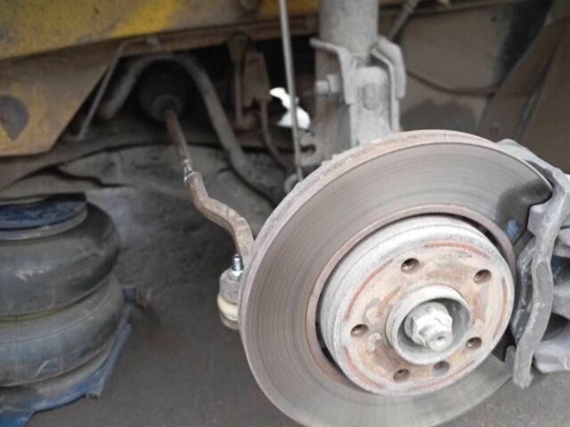 Желтый Опель Виваро, объемом двигателя 2 л и пробегом 228 тыс. км за 6500 $, фото 12 на Automoto.ua