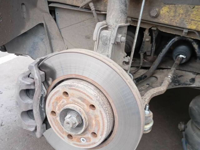 Желтый Опель Виваро, объемом двигателя 2 л и пробегом 228 тыс. км за 6500 $, фото 14 на Automoto.ua