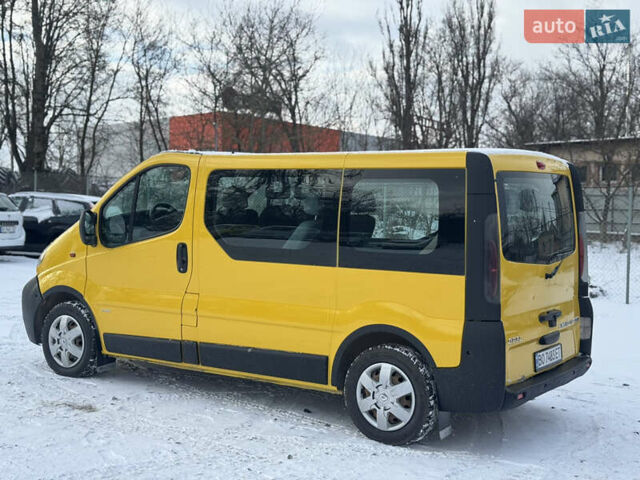 Жовтий Опель Віваро, об'ємом двигуна 1.9 л та пробігом 210 тис. км за 6999 $, фото 10 на Automoto.ua