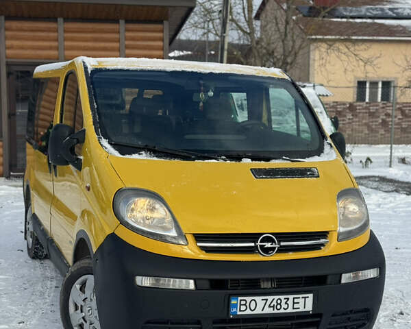 Жовтий Опель Віваро, об'ємом двигуна 1.9 л та пробігом 210 тис. км за 6999 $, фото 24 на Automoto.ua