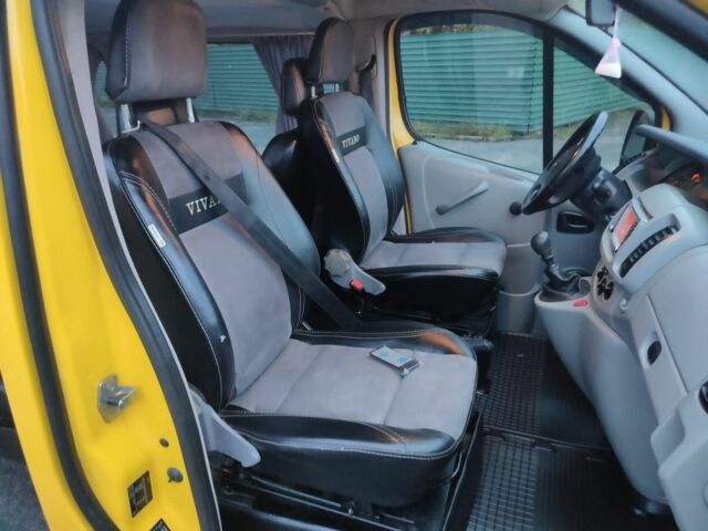 Жовтий Опель Віваро, об'ємом двигуна 1.9 л та пробігом 275 тис. км за 6850 $, фото 7 на Automoto.ua