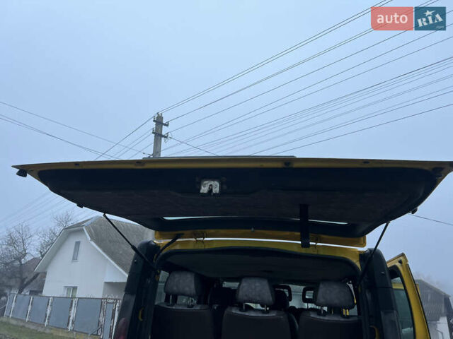 Желтый Опель Виваро, объемом двигателя 1.9 л и пробегом 210 тыс. км за 6499 $, фото 55 на Automoto.ua
