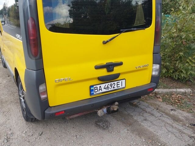 Жовтий Опель Віваро, об'ємом двигуна 0 л та пробігом 298 тис. км за 6800 $, фото 6 на Automoto.ua