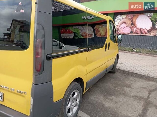 Жовтий Опель Віваро, об'ємом двигуна 1.9 л та пробігом 300 тис. км за 7500 $, фото 5 на Automoto.ua
