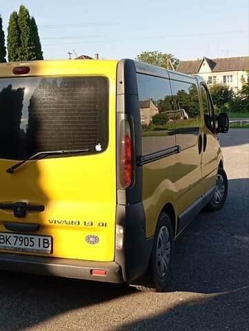 Жовтий Опель Віваро, об'ємом двигуна 1.9 л та пробігом 320 тис. км за 6200 $, фото 2 на Automoto.ua