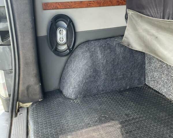 Жовтий Опель Віваро, об'ємом двигуна 1.9 л та пробігом 410 тис. км за 6600 $, фото 22 на Automoto.ua