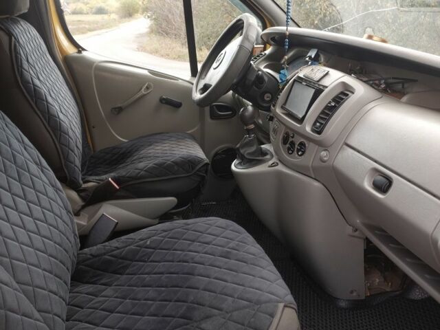 Жовтий Опель Віваро, об'ємом двигуна 0 л та пробігом 298 тис. км за 6800 $, фото 9 на Automoto.ua