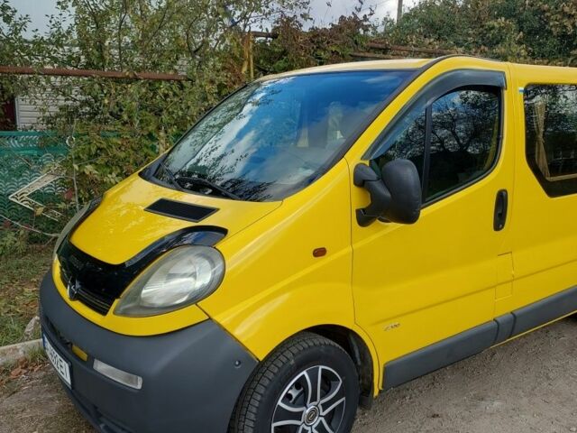 Жовтий Опель Віваро, об'ємом двигуна 0 л та пробігом 298 тис. км за 6800 $, фото 3 на Automoto.ua