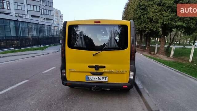 Желтый Опель Виваро, объемом двигателя 1.9 л и пробегом 358 тыс. км за 6200 $, фото 7 на Automoto.ua