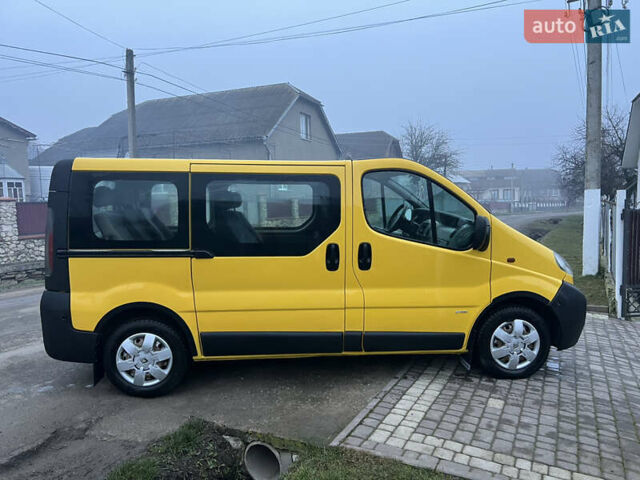 Желтый Опель Виваро, объемом двигателя 1.9 л и пробегом 210 тыс. км за 6499 $, фото 22 на Automoto.ua