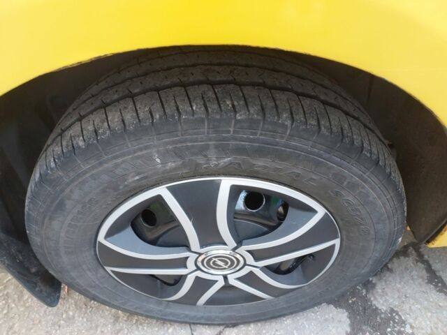 Жовтий Опель Віваро, об'ємом двигуна 0 л та пробігом 298 тис. км за 6800 $, фото 11 на Automoto.ua