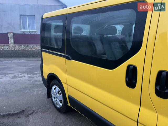 Желтый Опель Виваро, объемом двигателя 1.9 л и пробегом 210 тыс. км за 6499 $, фото 27 на Automoto.ua