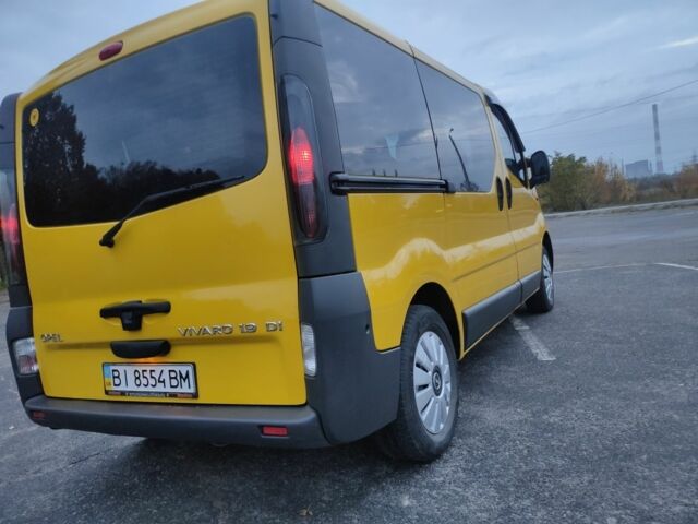 Жовтий Опель Віваро, об'ємом двигуна 1.9 л та пробігом 275 тис. км за 6850 $, фото 5 на Automoto.ua