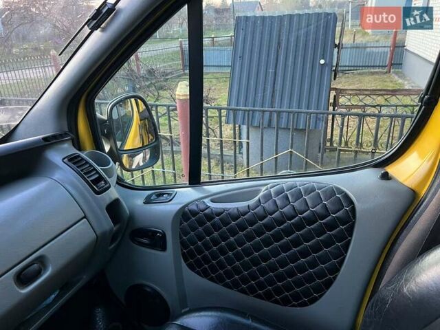 Жовтий Опель Віваро, об'ємом двигуна 1.87 л та пробігом 308 тис. км за 7450 $, фото 20 на Automoto.ua