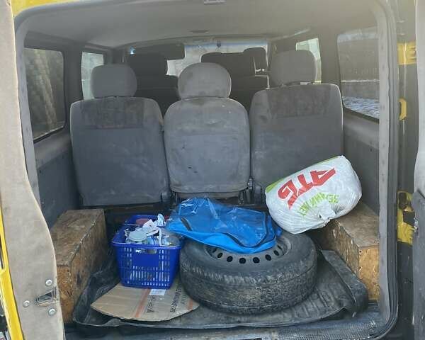 Жовтий Опель Віваро, об'ємом двигуна 1.9 л та пробігом 422 тис. км за 6500 $, фото 25 на Automoto.ua