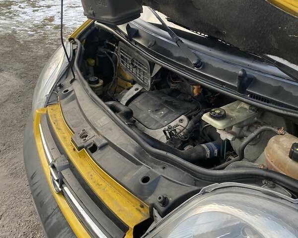 Жовтий Опель Віваро, об'ємом двигуна 1.9 л та пробігом 422 тис. км за 6500 $, фото 24 на Automoto.ua