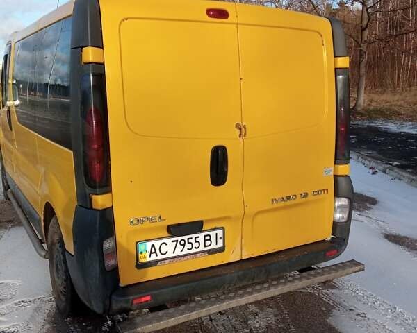Желтый Опель Виваро, объемом двигателя 1.9 л и пробегом 339 тыс. км за 5555 $, фото 8 на Automoto.ua