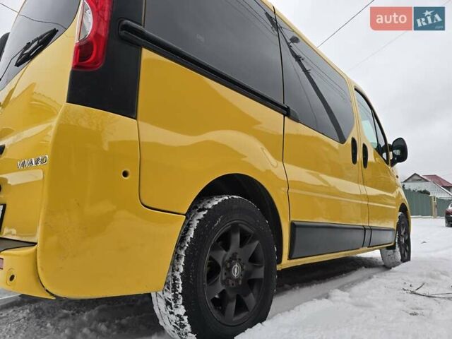 Желтый Опель Виваро, объемом двигателя 2 л и пробегом 292 тыс. км за 8700 $, фото 76 на Automoto.ua