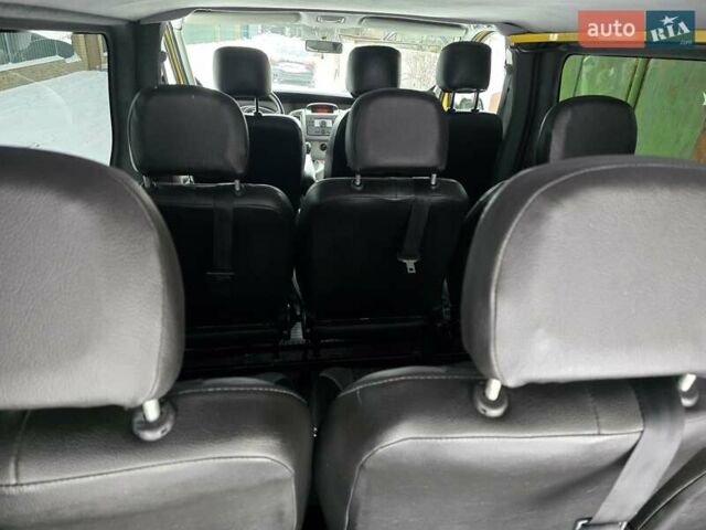 Желтый Опель Виваро, объемом двигателя 2 л и пробегом 292 тыс. км за 8700 $, фото 30 на Automoto.ua