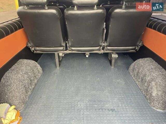 Желтый Опель Виваро, объемом двигателя 2 л и пробегом 253 тыс. км за 7800 $, фото 9 на Automoto.ua