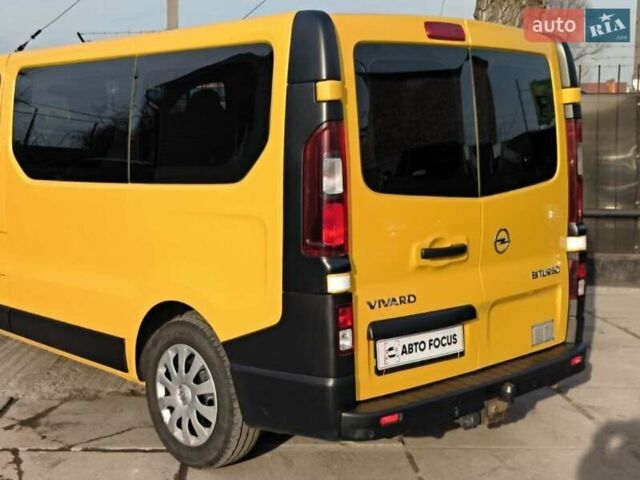 Желтый Опель Виваро, объемом двигателя 1.6 л и пробегом 225 тыс. км за 14990 $, фото 7 на Automoto.ua