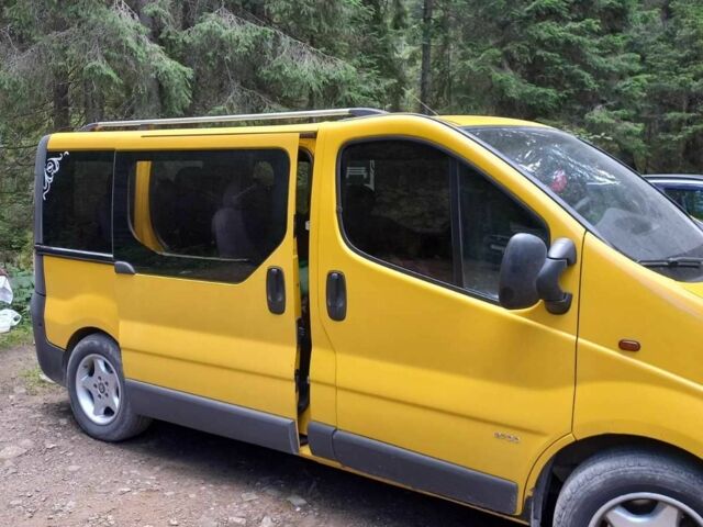 Жовтий Опель Віваро, об'ємом двигуна 1.9 л та пробігом 240 тис. км за 7950 $, фото 3 на Automoto.ua