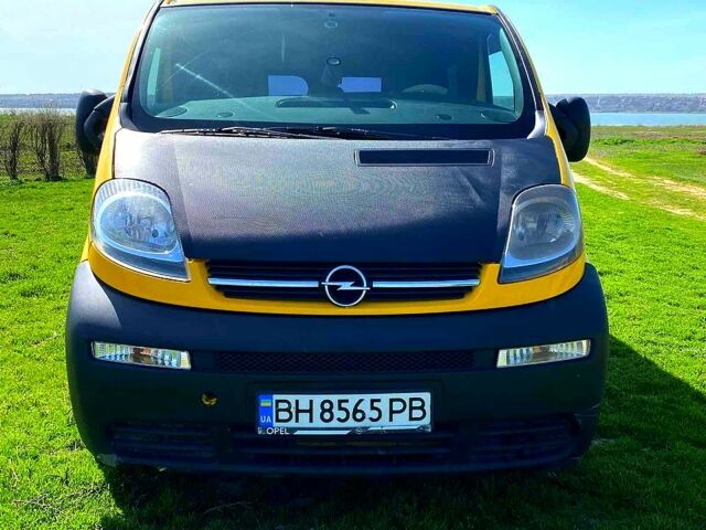 Желтый Опель Виваро, объемом двигателя 1.9 л и пробегом 0 тыс. км за 6200 $, фото 4 на Automoto.ua