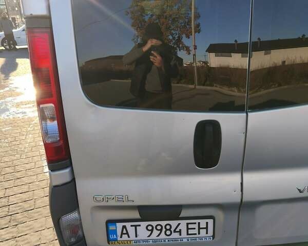 Серый Опель Виваро, объемом двигателя 2.02 л и пробегом 320 тыс. км за 7900 $, фото 8 на Automoto.ua