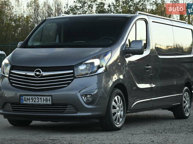 Сірий Опель Віваро, об'ємом двигуна 1.6 л та пробігом 274 тис. км за 11300 $, фото 4 на Automoto.ua