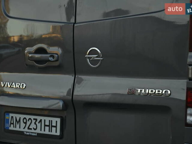 Серый Опель Виваро, объемом двигателя 1.6 л и пробегом 274 тыс. км за 11300 $, фото 13 на Automoto.ua
