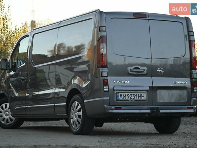 Сірий Опель Віваро, об'ємом двигуна 1.6 л та пробігом 274 тис. км за 11300 $, фото 9 на Automoto.ua