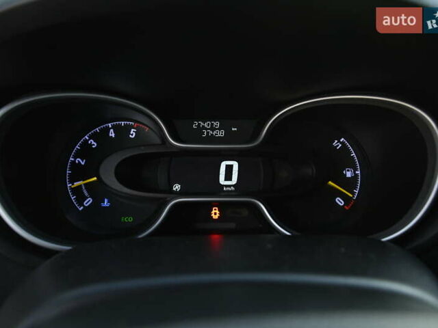 Серый Опель Виваро, объемом двигателя 1.6 л и пробегом 274 тыс. км за 11300 $, фото 20 на Automoto.ua