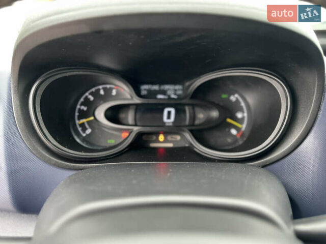 Сірий Опель Віваро, об'ємом двигуна 1.6 л та пробігом 202 тис. км за 13390 $, фото 18 на Automoto.ua