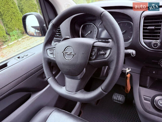 Серый Опель Виваро, объемом двигателя 2 л и пробегом 106 тыс. км за 21900 $, фото 38 на Automoto.ua