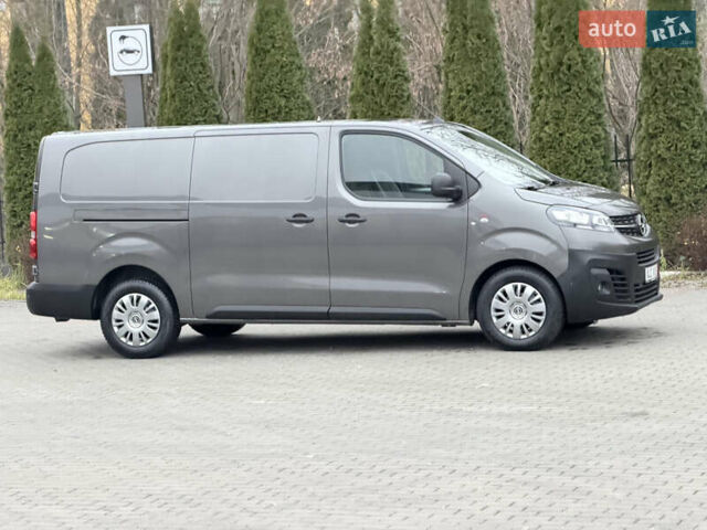 Серый Опель Виваро, объемом двигателя 2 л и пробегом 106 тыс. км за 21900 $, фото 11 на Automoto.ua