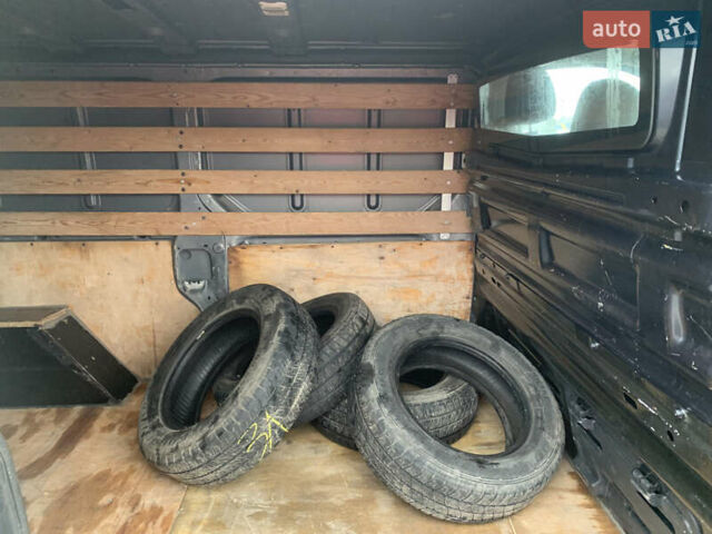 Серый Опель Виваро, объемом двигателя 2 л и пробегом 238 тыс. км за 9100 $, фото 11 на Automoto.ua